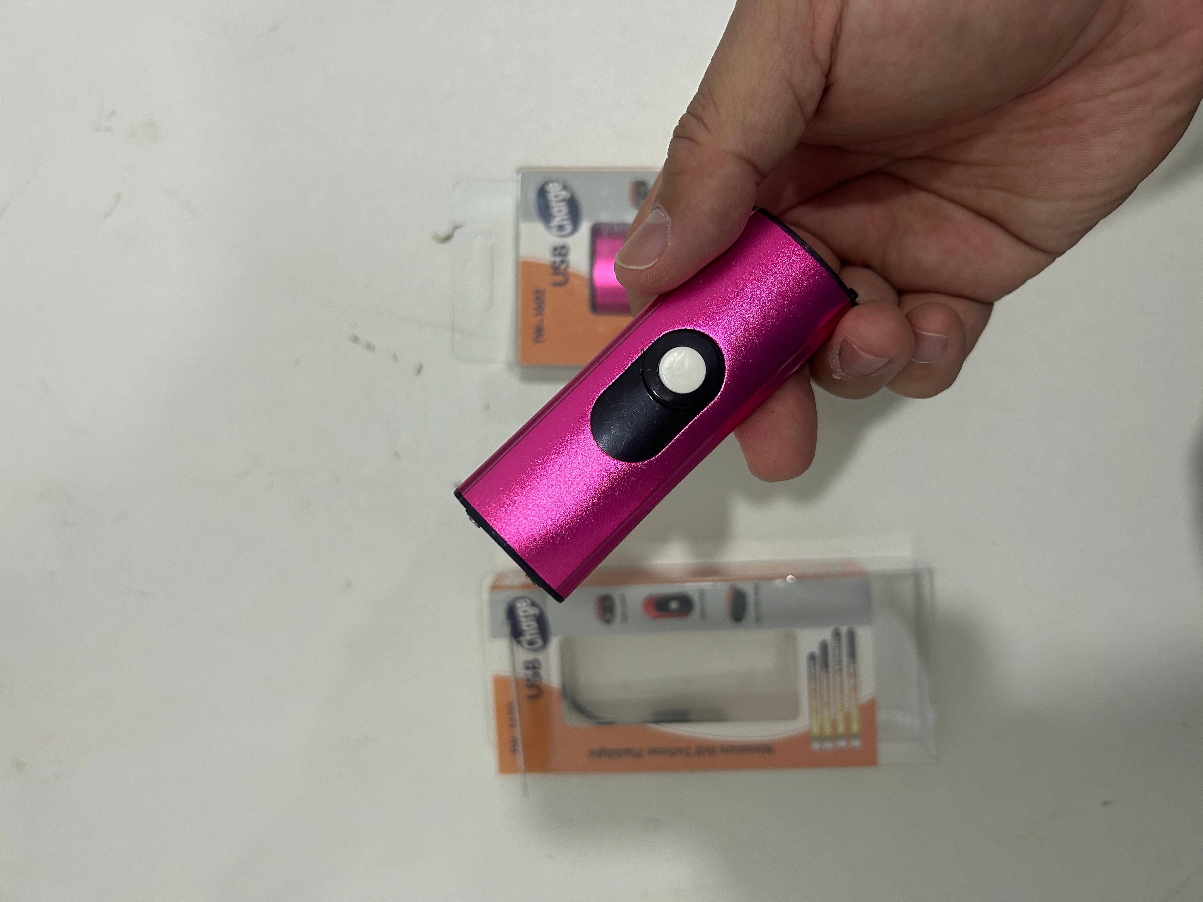 Buy 5 get 2 free！Mini Stun Gun with Bright Flashlight, Compact Self Defense Tool Easy to Carry Everywhere