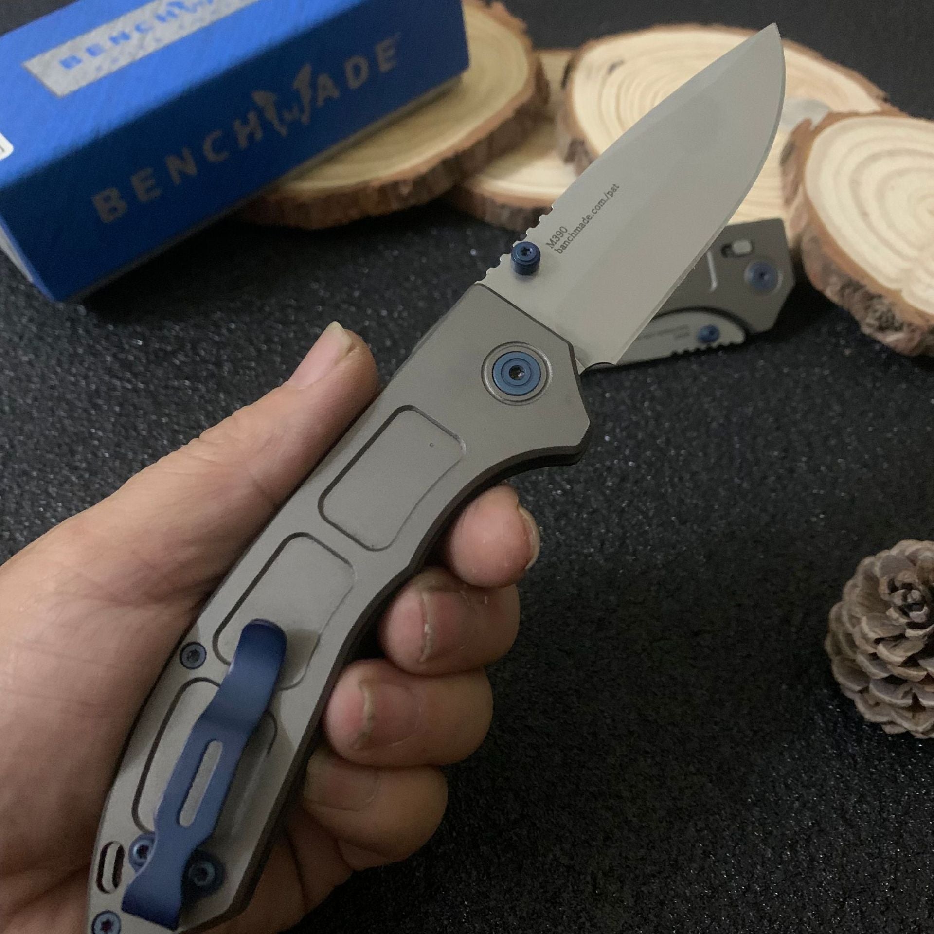 Benchmade 748 Aluminum Alloy Folding Knife – Portable EDC Knife for Wilderness Survival, Outdoor Camping, and Fishing